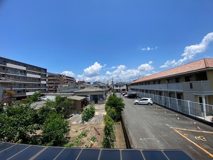 物件内観写真22　(室内からの展望)