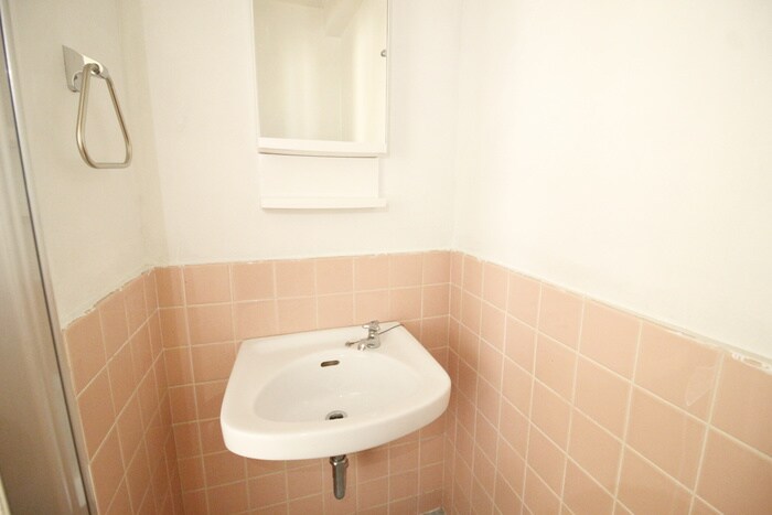 物件内観写真11　(洗面)