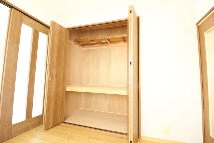 物件内観写真13　(収納)