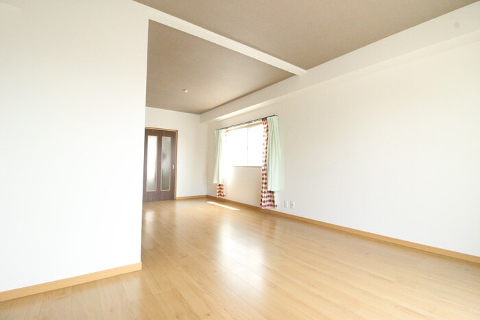 物件内観写真19　(居室)