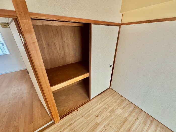 物件内観写真13　(収納)