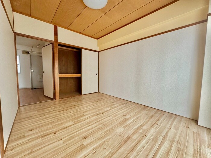 物件内観写真21　(居室)