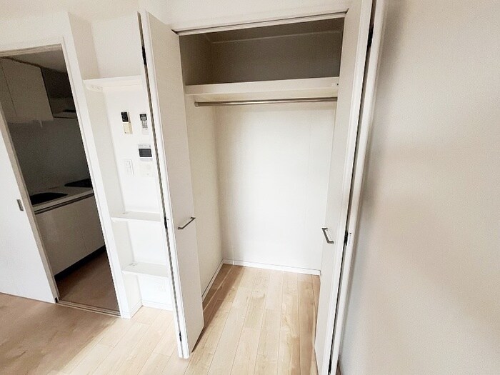 物件内観写真12　(収納)