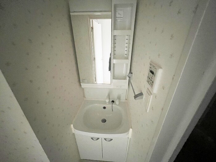 物件内観写真19　(洗面)