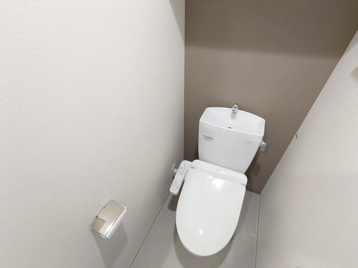 物件内観写真12　(トイレ)