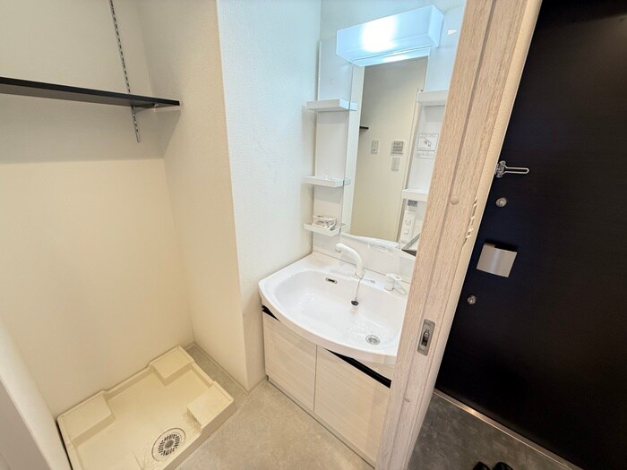 物件内観写真11　(洗面)