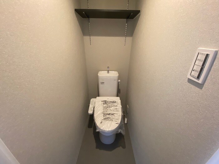 物件内観写真13　(トイレ)