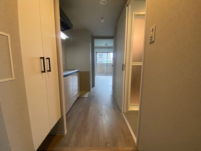 物件内観写真15　(廊下)