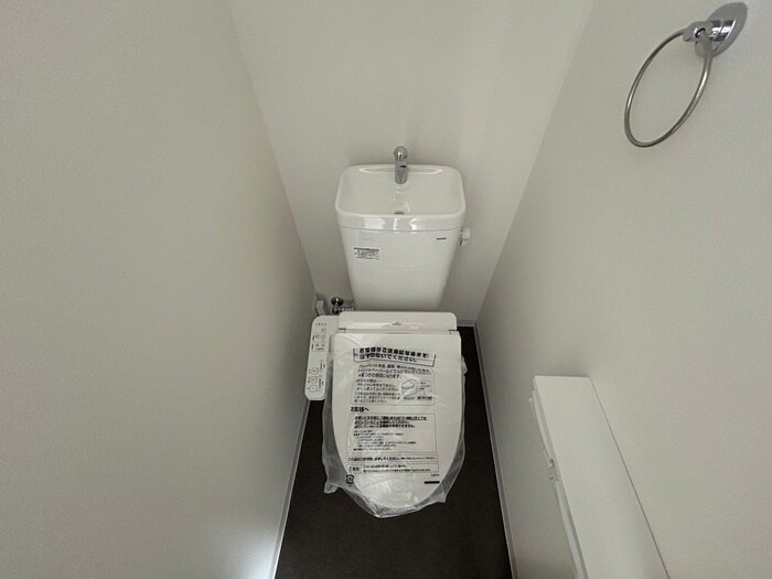 物件内観写真10　(トイレ)