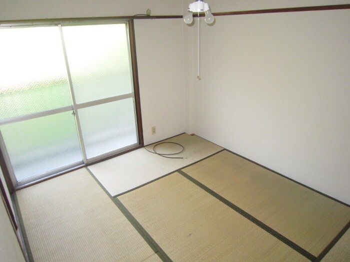 物件内観写真10　(居室)