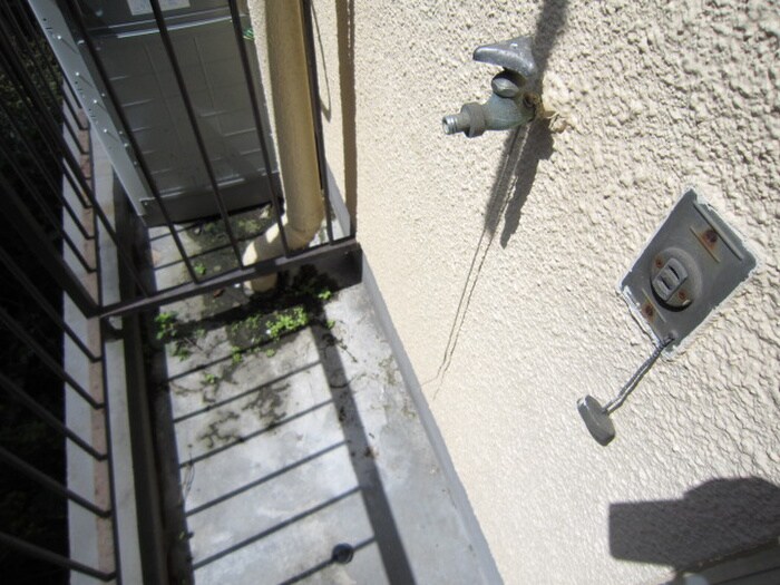 物件内観写真15　(洗濯機置場)