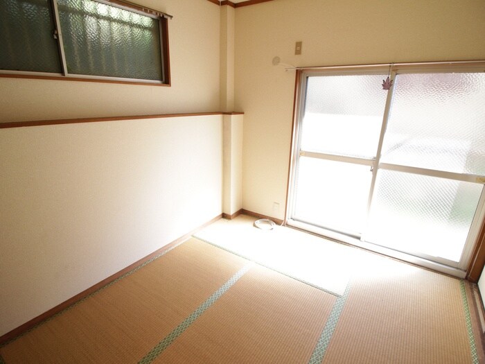 物件内観写真15　(居室)