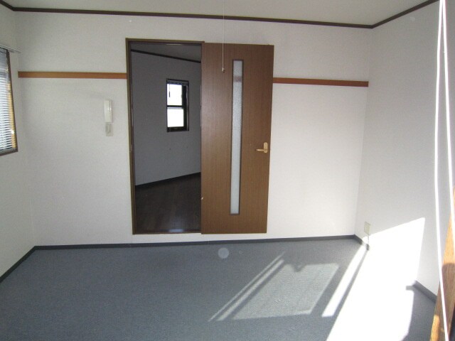 物件内観写真11　(居室)