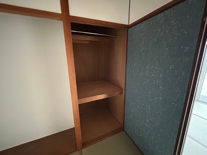 物件内観写真16　(廊下)