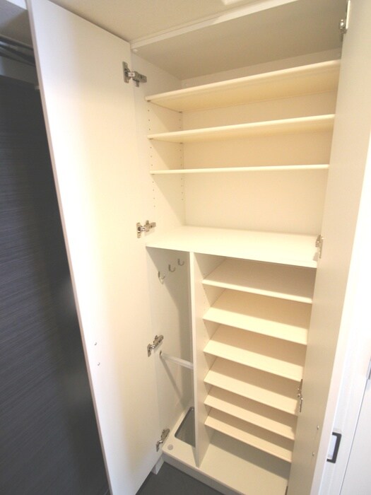 物件内観写真18　(内観写真)