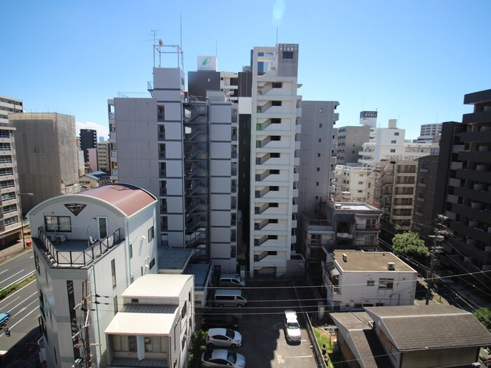 物件内観写真19　(室内からの展望)