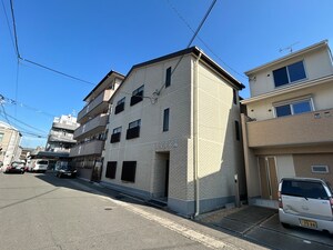 ハイツ中川外観写真