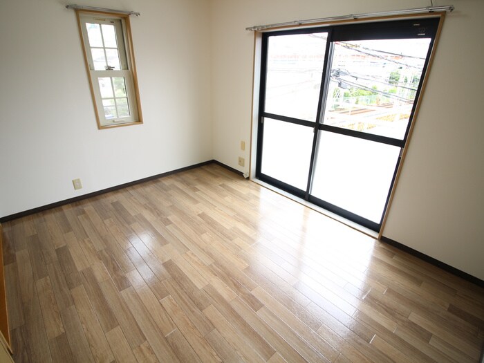 物件内観写真16　(居室)