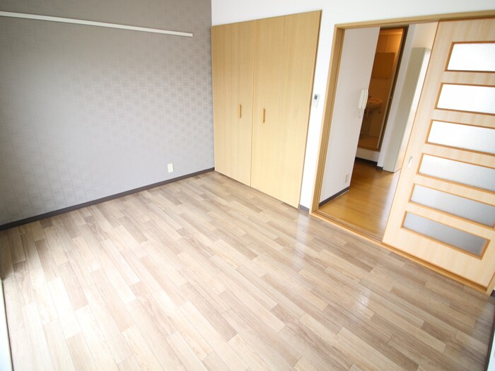 物件内観写真19　(居室)