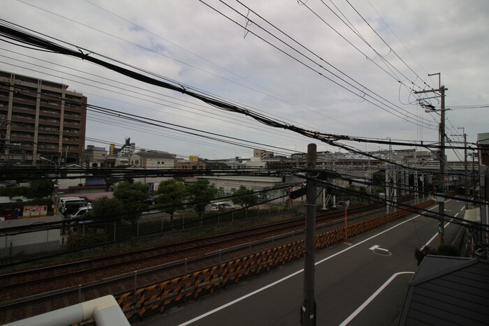 物件内観写真22　(室内からの展望)