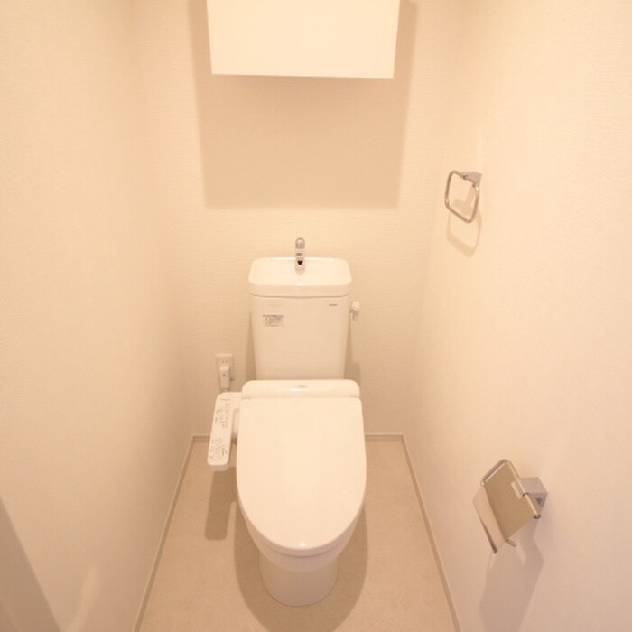 物件内観写真11　(トイレ)