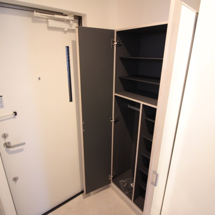 物件内観写真15　(靴箱)