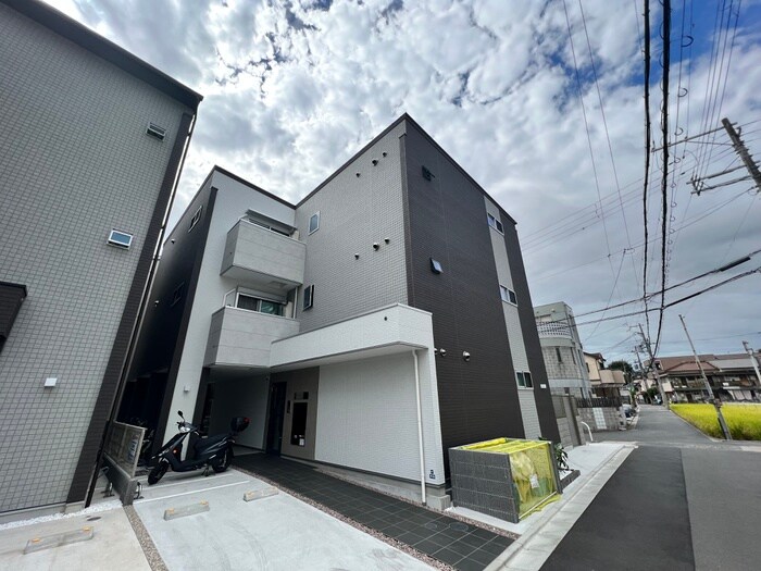 物件外観写真2　(外観写真)