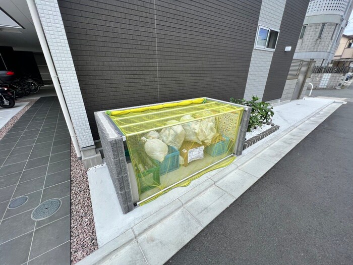 物件外観写真5　(外観写真)