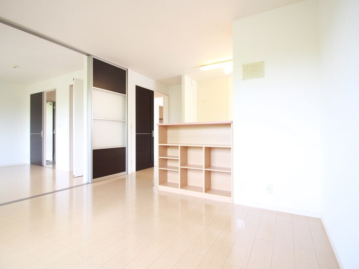 物件内観写真5　(居室)