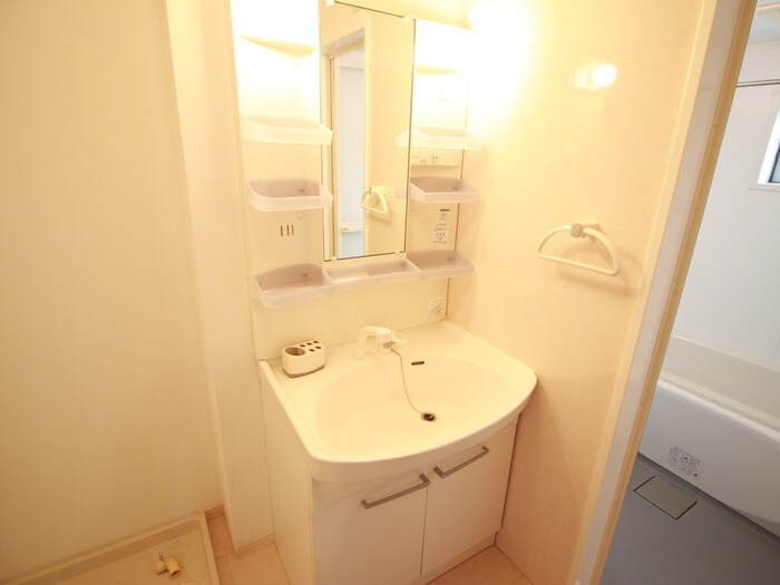 物件内観写真9　(洗面)