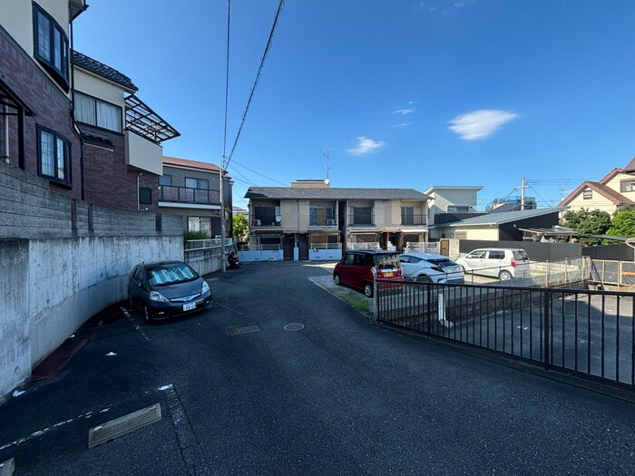 物件外観写真6　(外観写真)