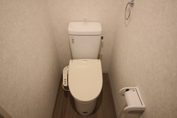 物件内観写真14　(トイレ)