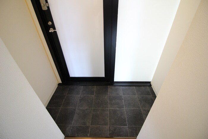 物件内観写真21　(玄関)