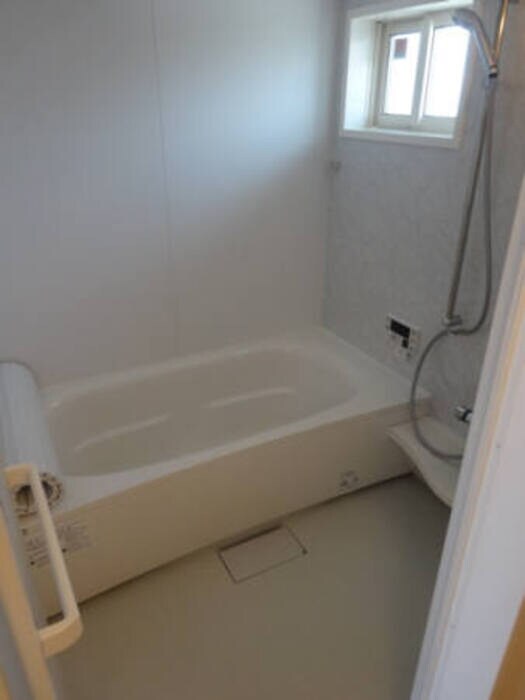 物件内観写真8　(バス／シャワールーム等)