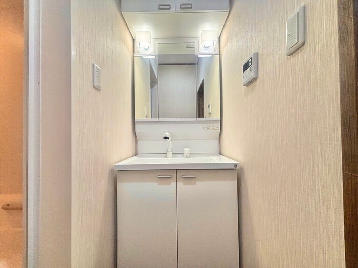 物件内観写真10　(洗面)