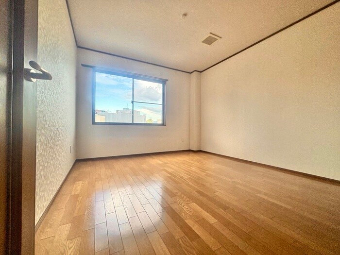 物件内観写真17　(居室)