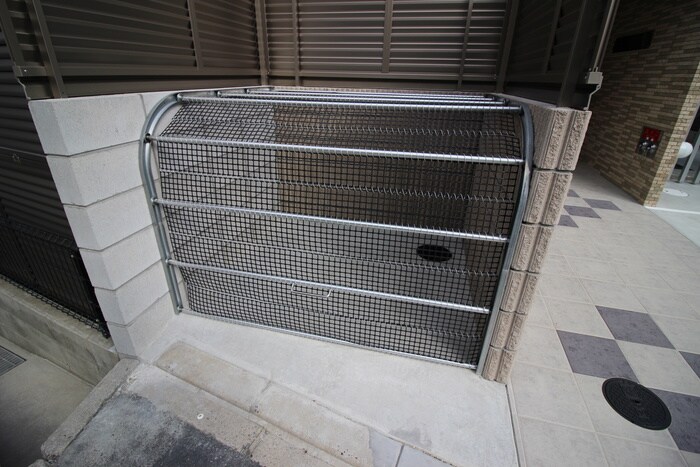 物件外観写真6　(建物設備)