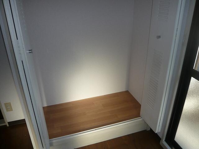 物件内観写真19　(収納)