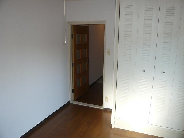 物件内観写真20　(廊下)