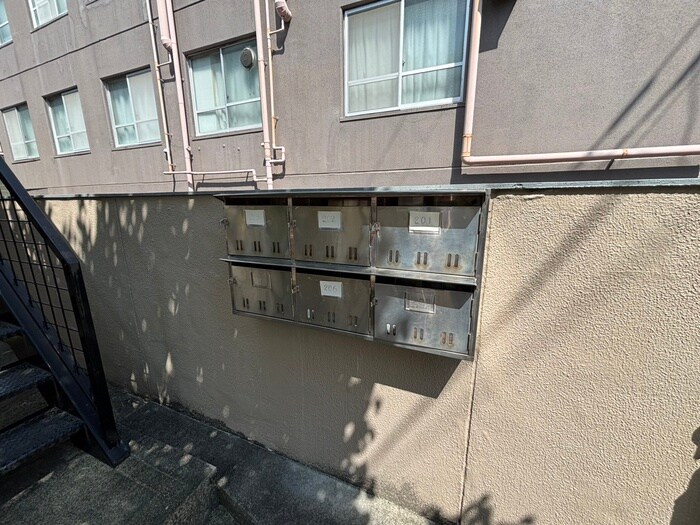 物件外観写真4　(建物設備)