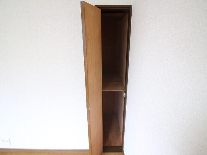 ロッシングハウス宝里の収納