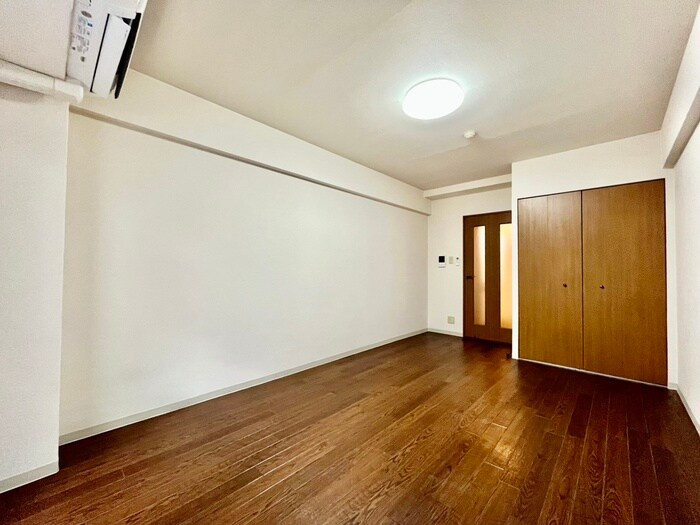 物件内観写真4　(居室)