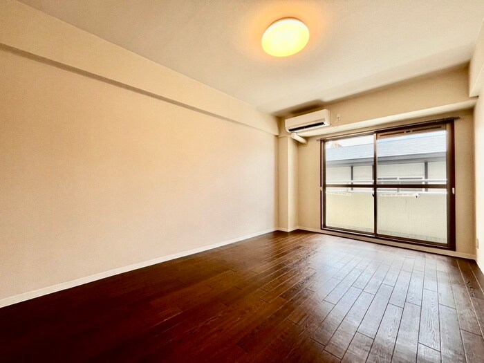 物件内観写真5　(居室)