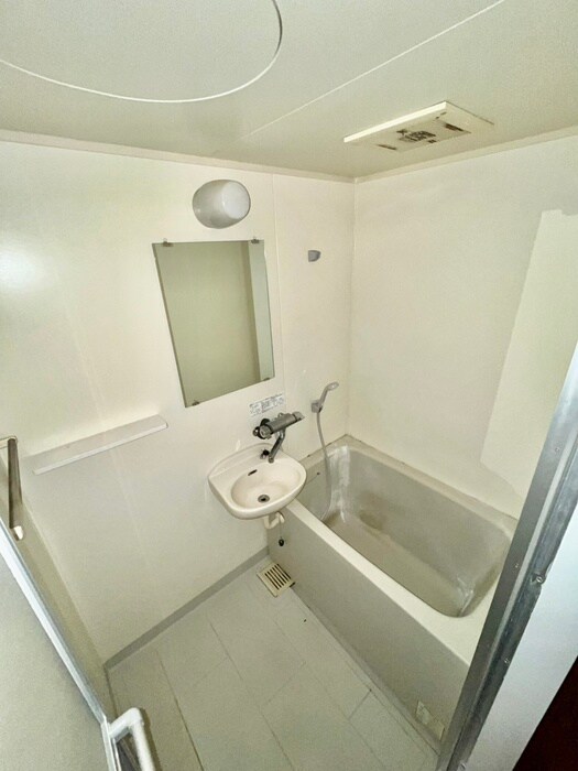 物件内観写真9　(バス／シャワールーム等)