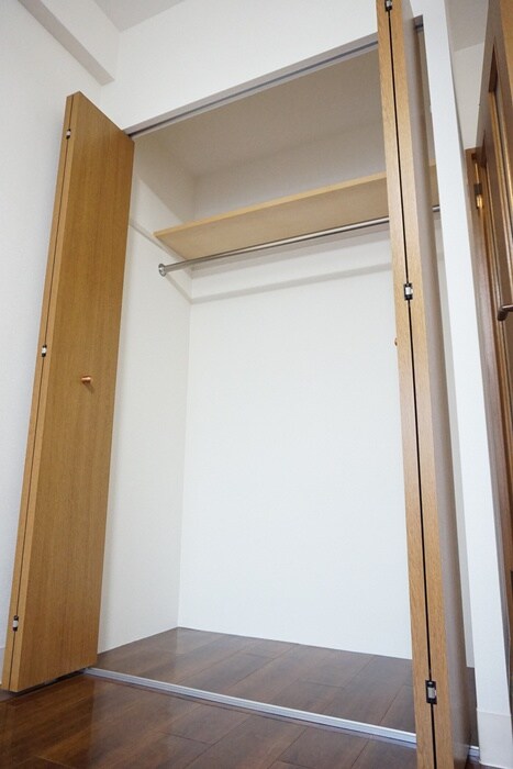 物件内観写真11　(収納)