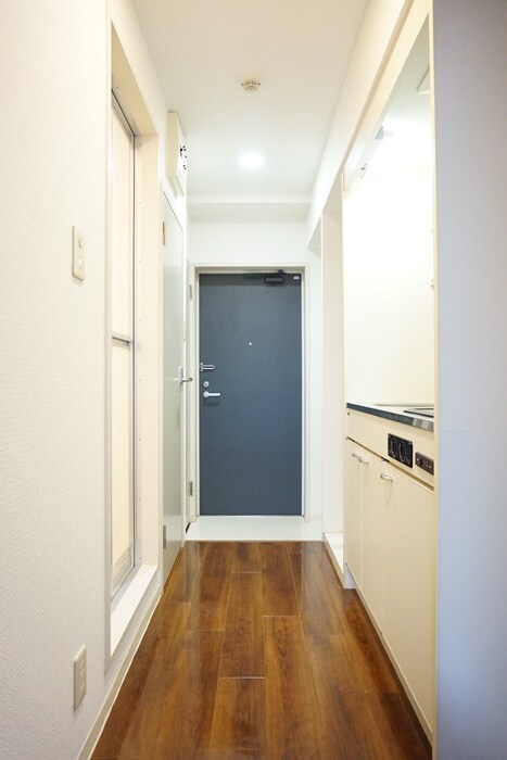 物件内観写真13　(廊下)