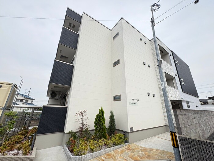 物件外観写真1　(外観写真)