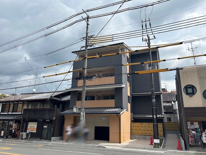 物件外観写真2　(外観写真)