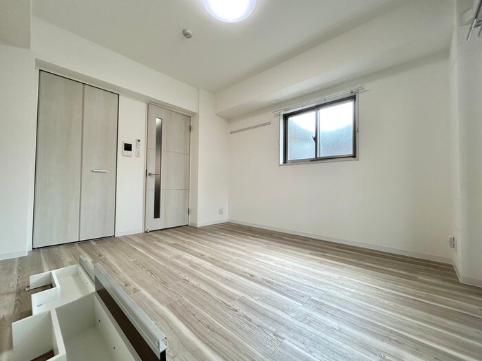 物件内観写真9　(居室)