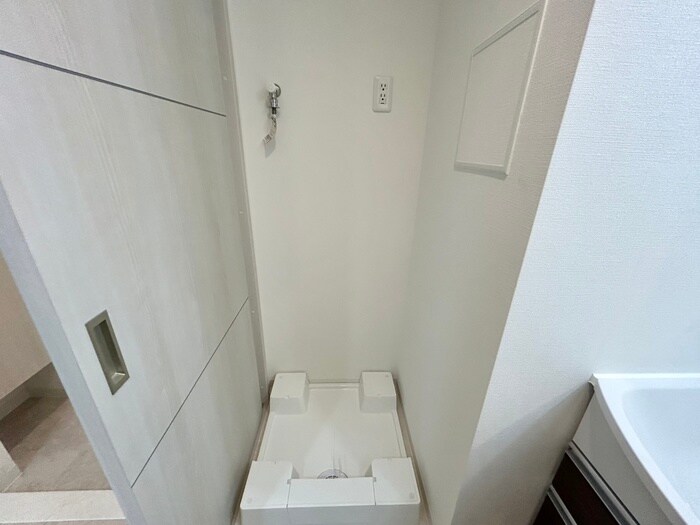 物件内観写真20　(洗濯機置場)